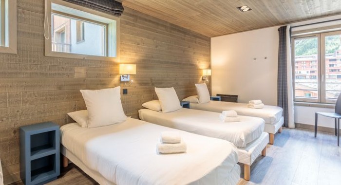 Victoria Lodge, Val D'Isere ski chalet, image 4